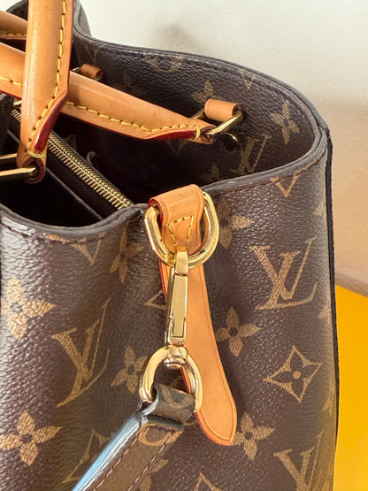 Louis Vuitton Montaigne MM