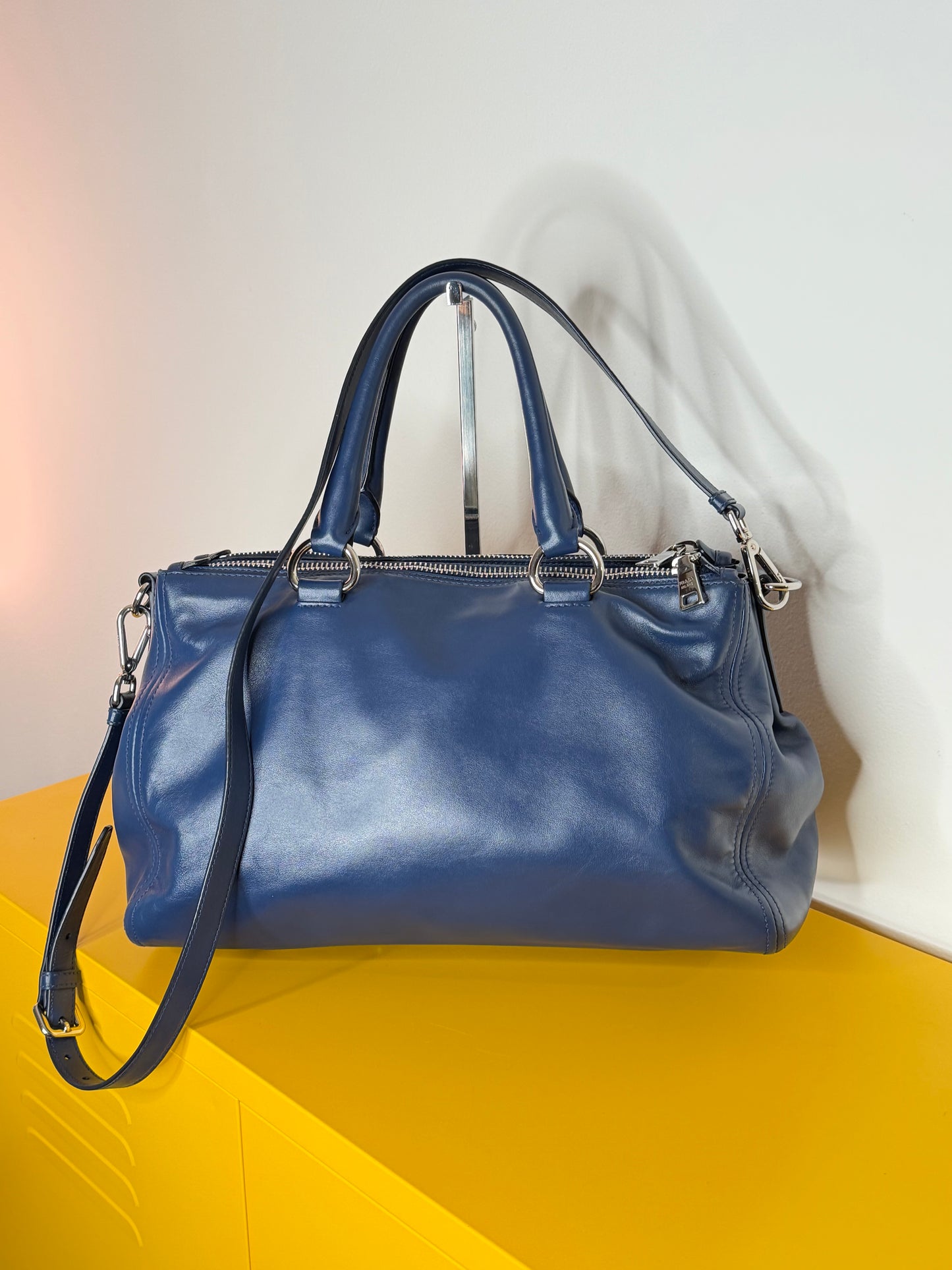 Prada soft calf blu