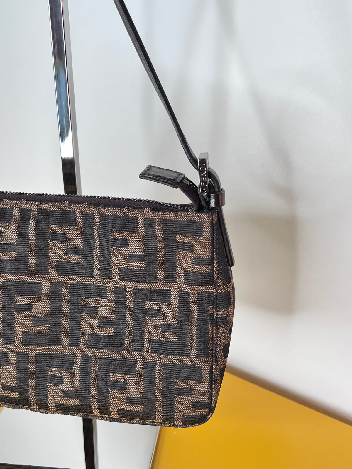 Borsetta a spalla Fendi Zucca