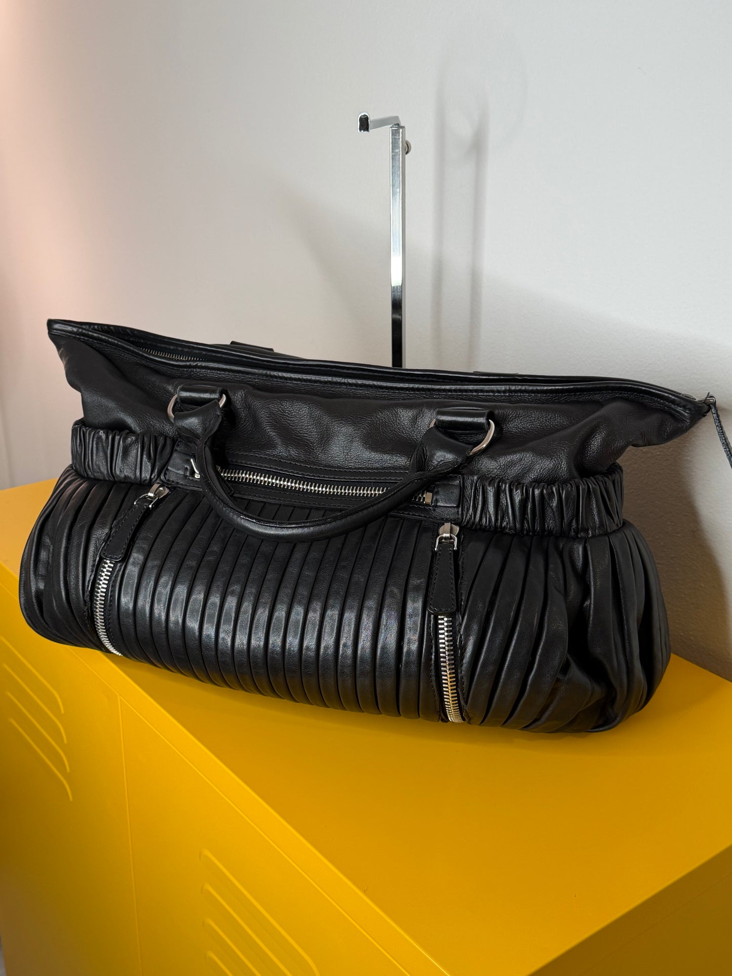 Miu Miu tote nera