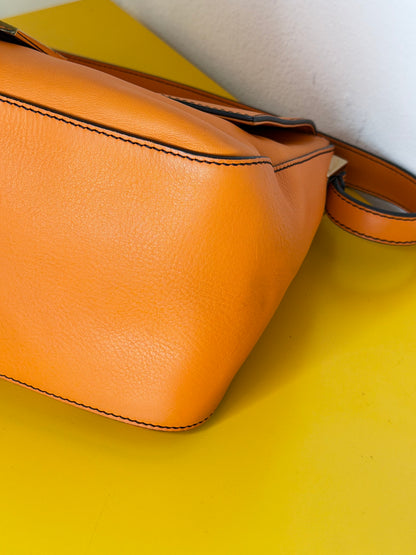 Fendi Mamma Baguette Arancione