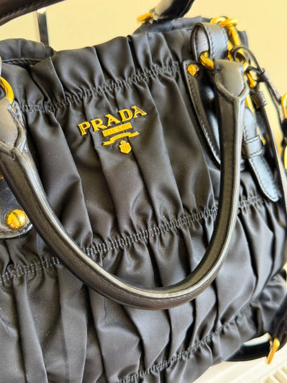 Prada Gaufre nera