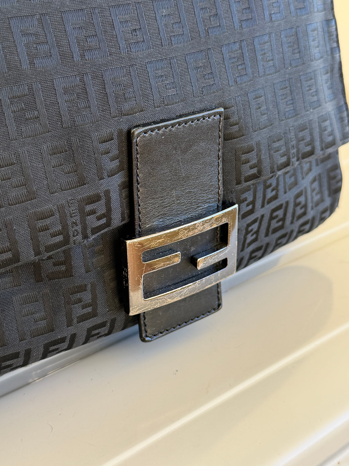 Fendi Mamma Baguette zucchino nera