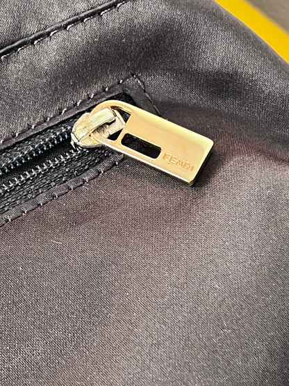 Fendi Mamma Baguette