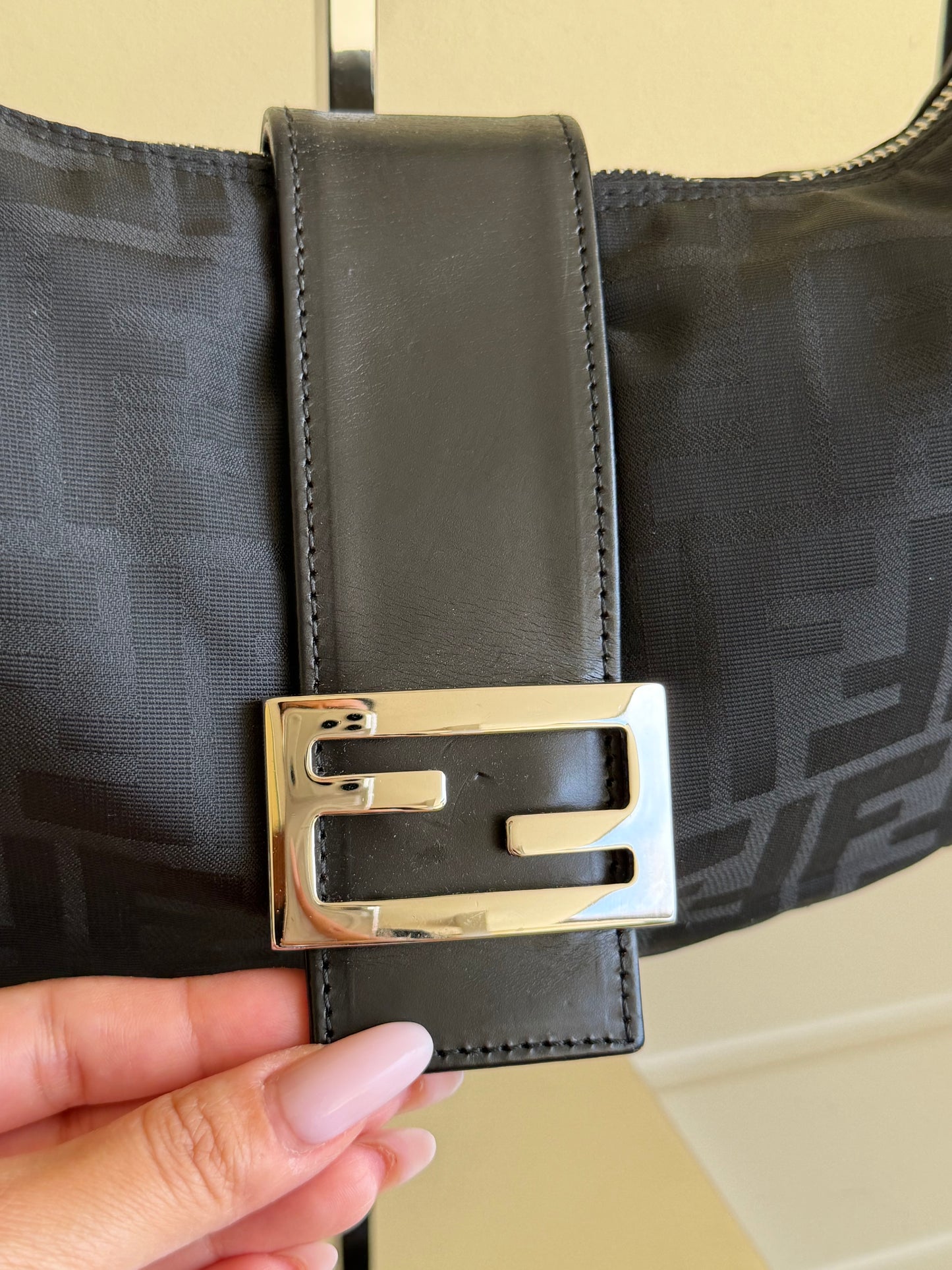 Fendi Croissant vintage nera