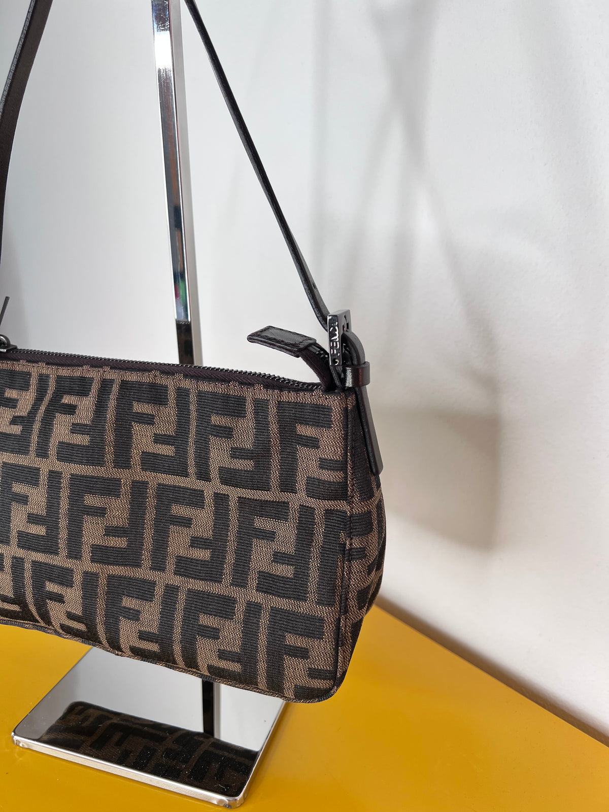 Borsetta a spalla Fendi Zucca