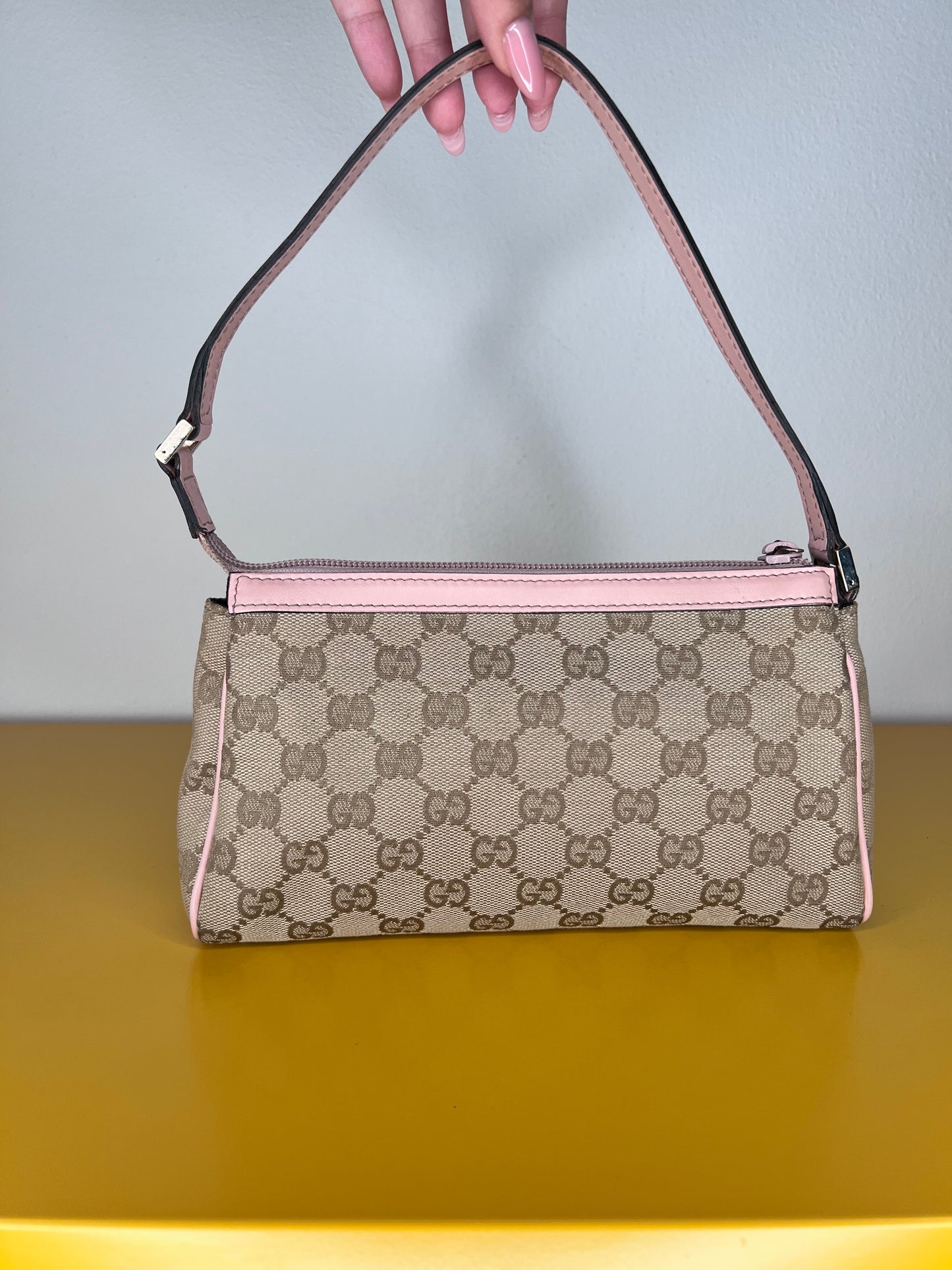 Gucci Mini Pochette Abbey Rosa