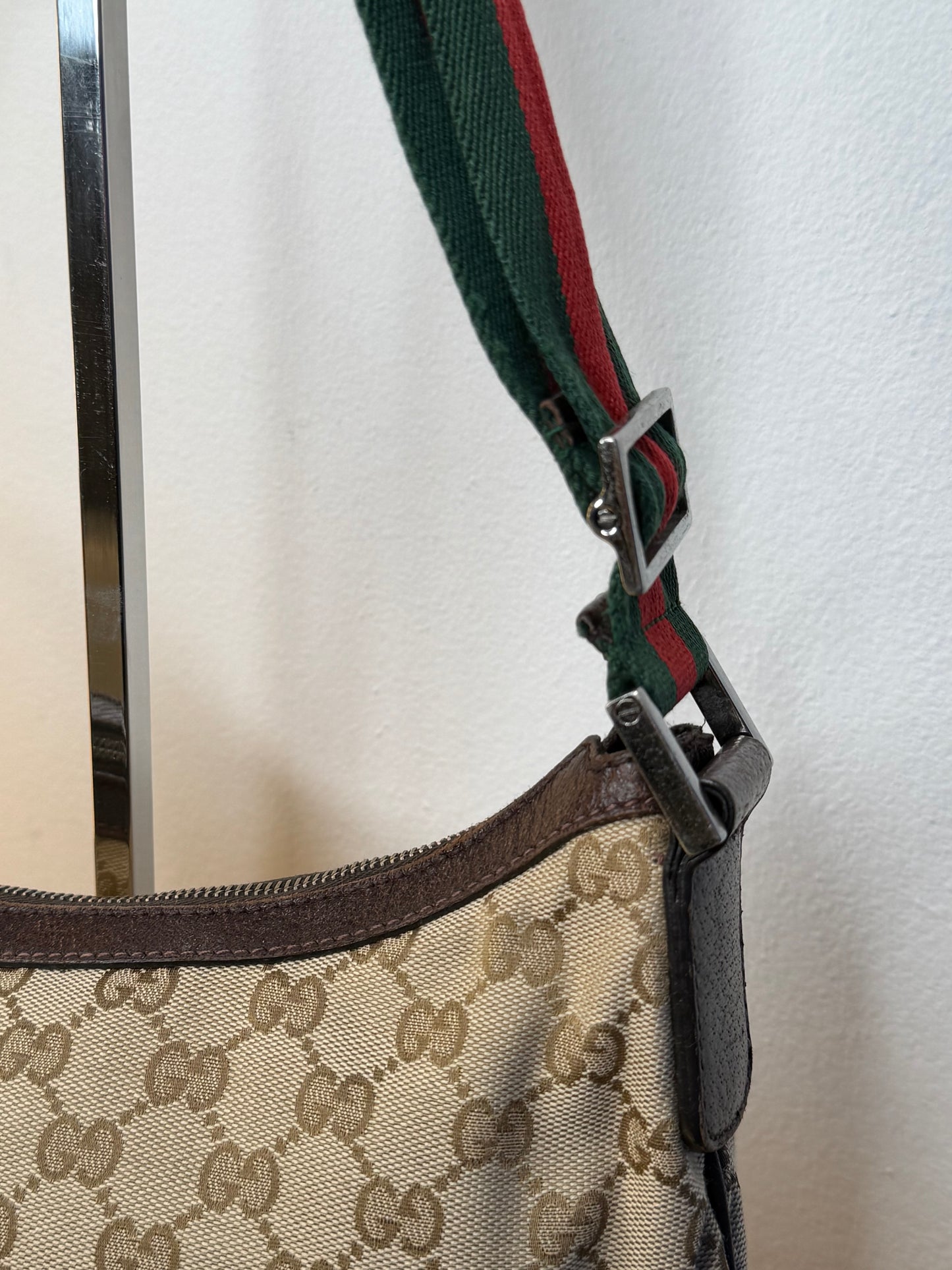 Gucci half moon web