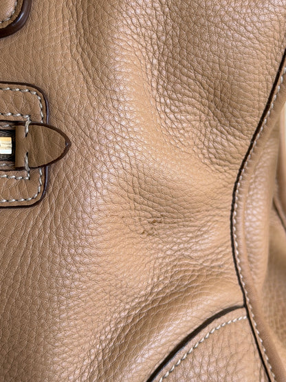 Prada Vit.Daino Beige