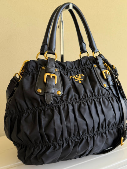 Prada Gaufre nera