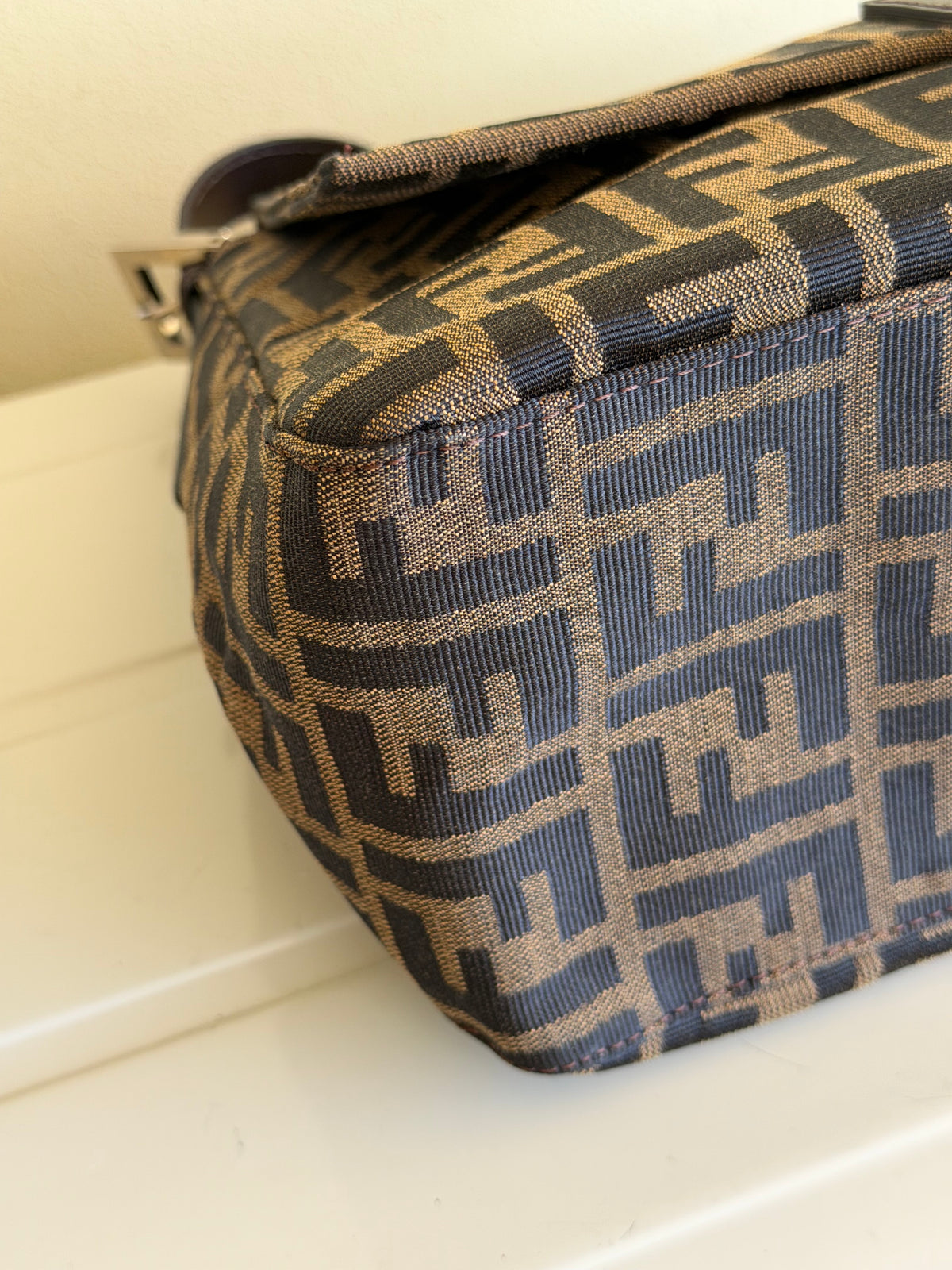 Fendi Mamma Baguette Zucca
