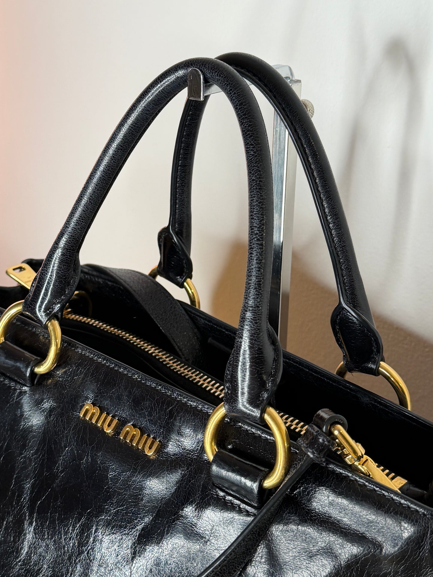 Miu Miu tote shine