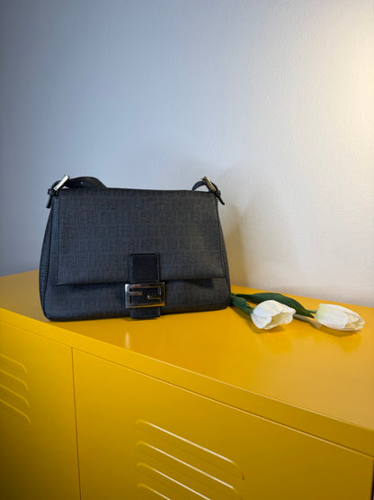 Fendi Mamma Tessuto Roll Nera