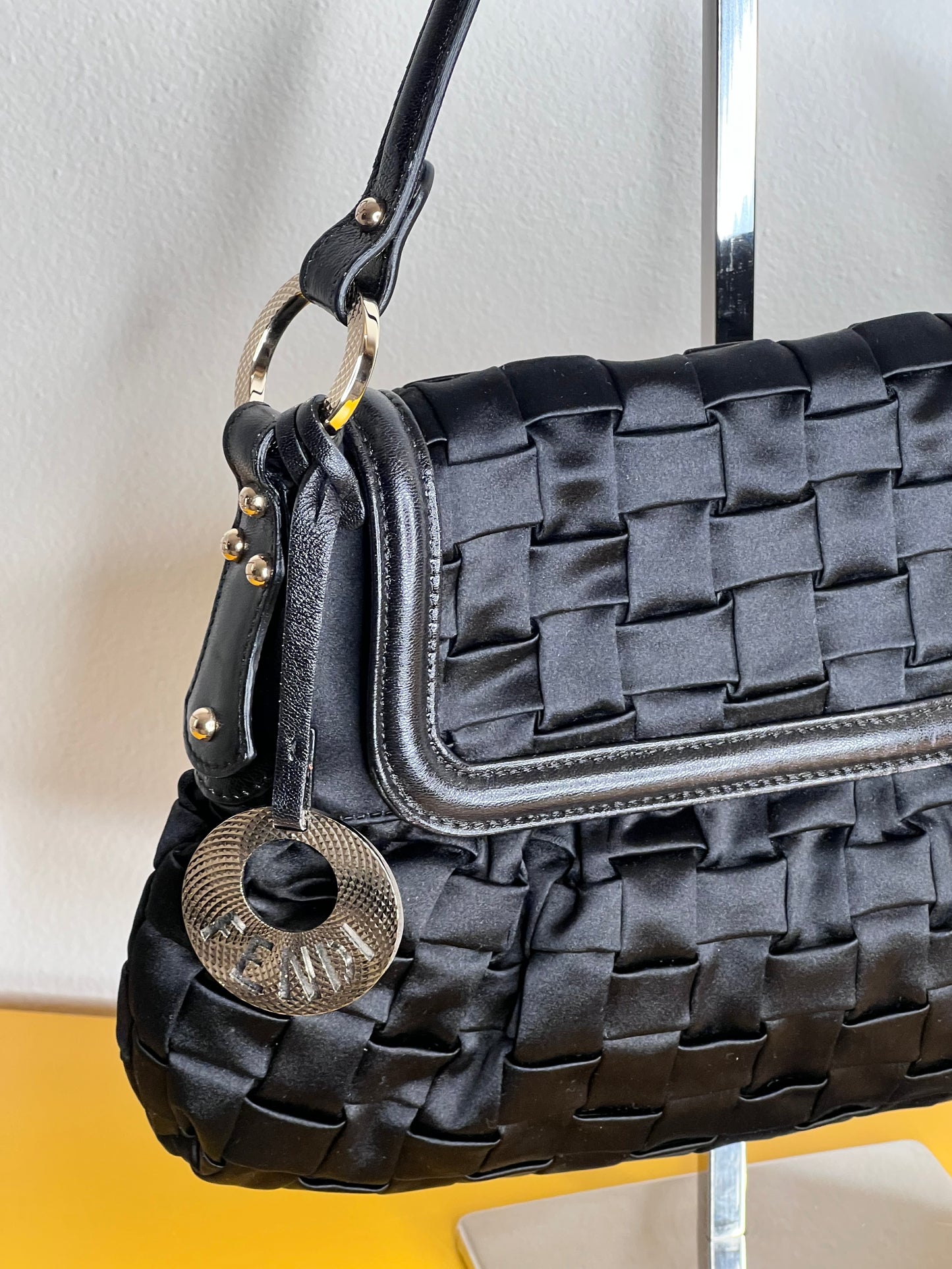 Fendi Chef raso/pelle nera