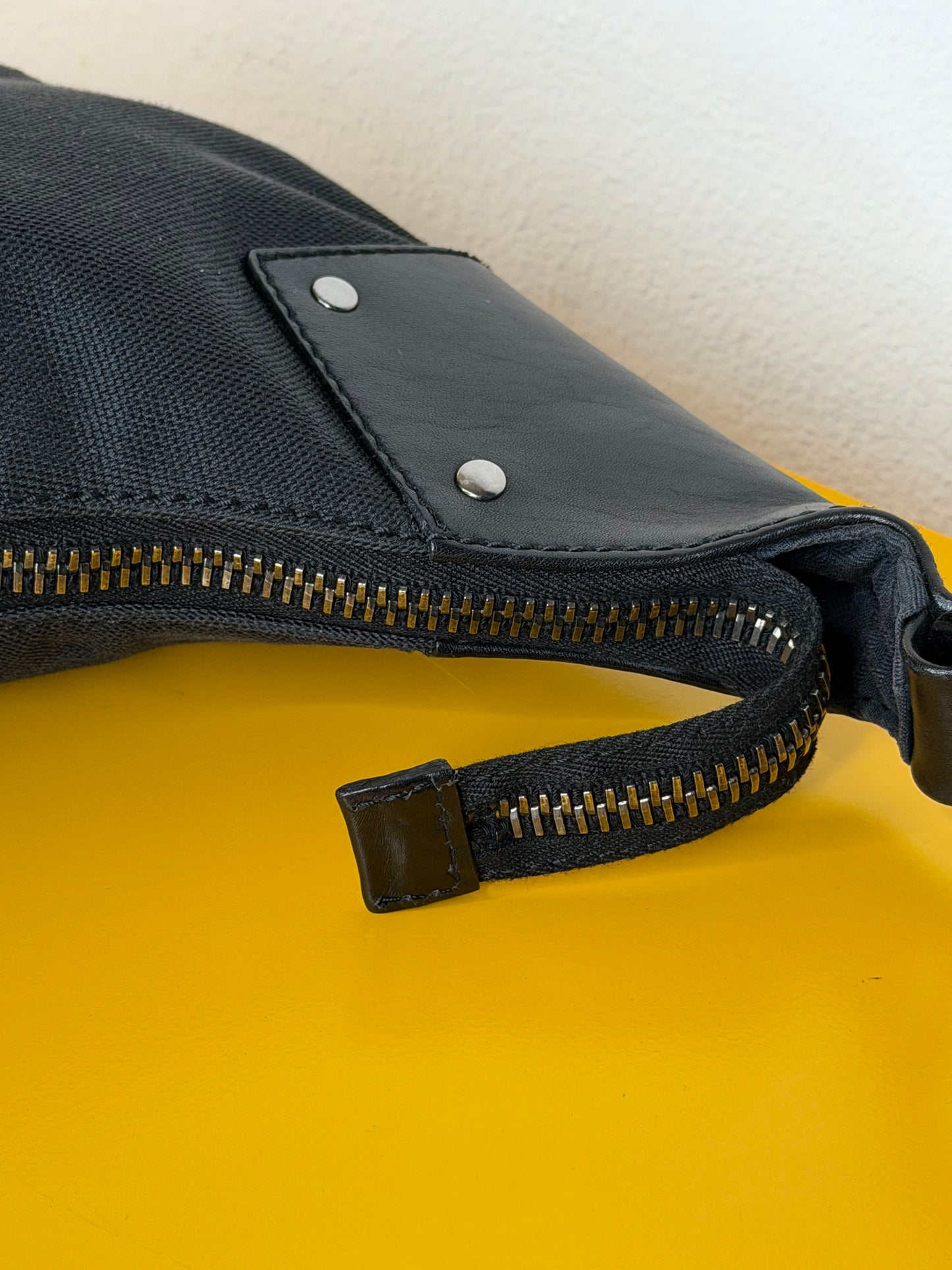 Gucci Hobo half moon