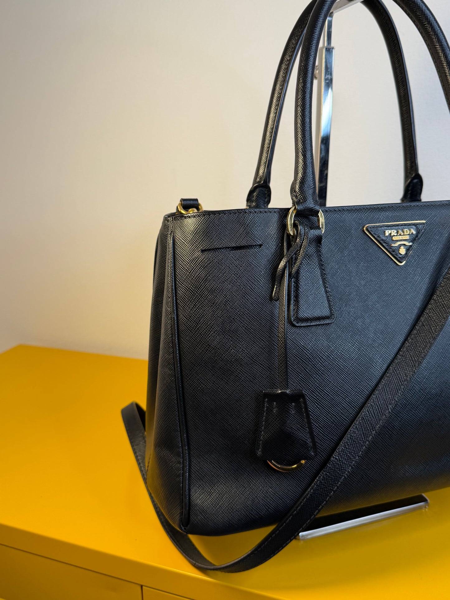 Prada Galleria in pelle Saffiano