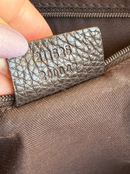 Gucci tote brown