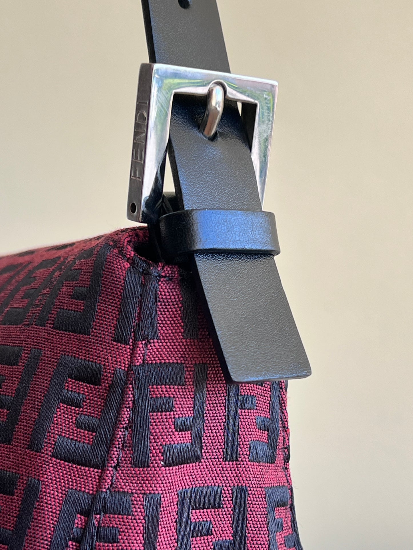 Fendi baguette Double Flap rossa/nera