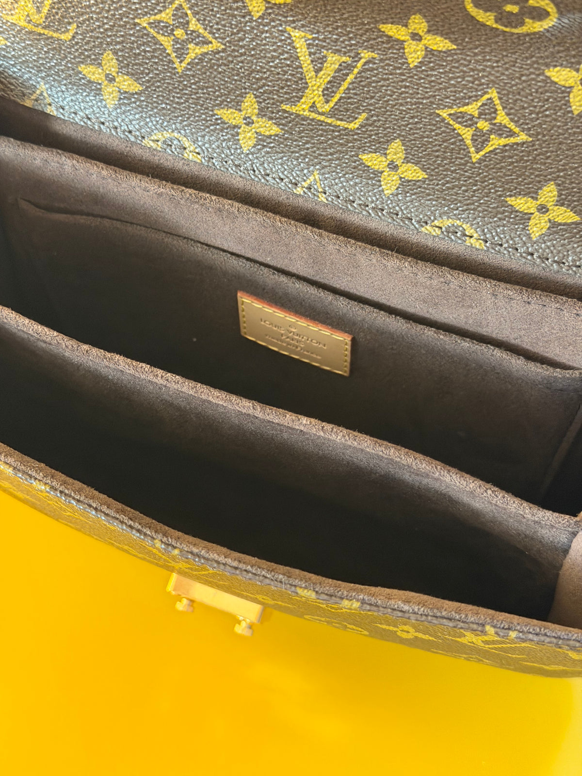 Louis Vuitton Metis