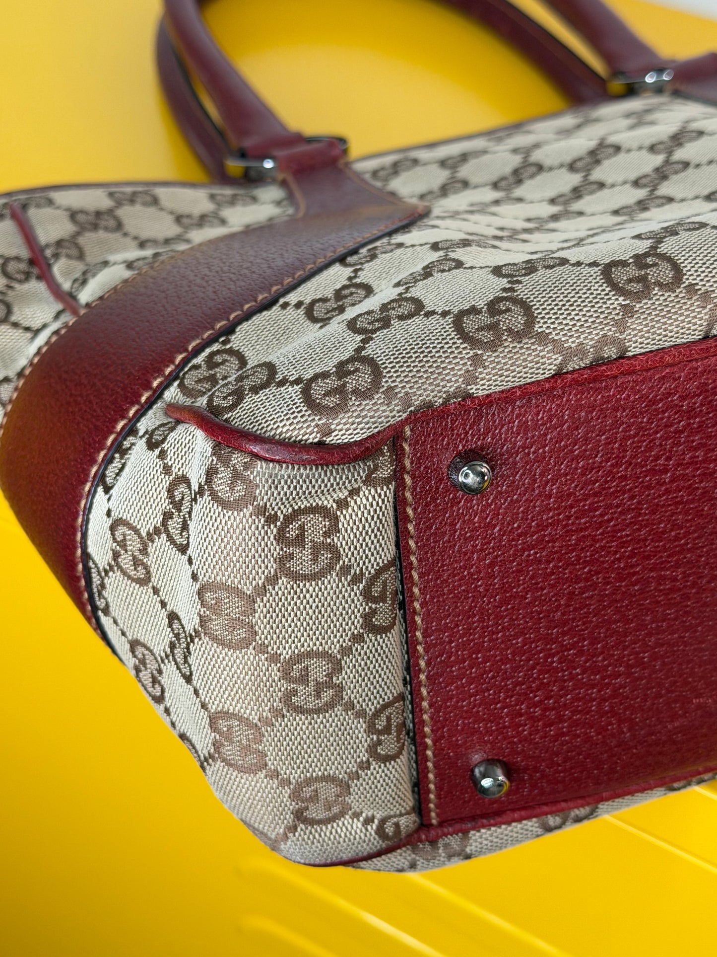 Gucci Shoulder Bag