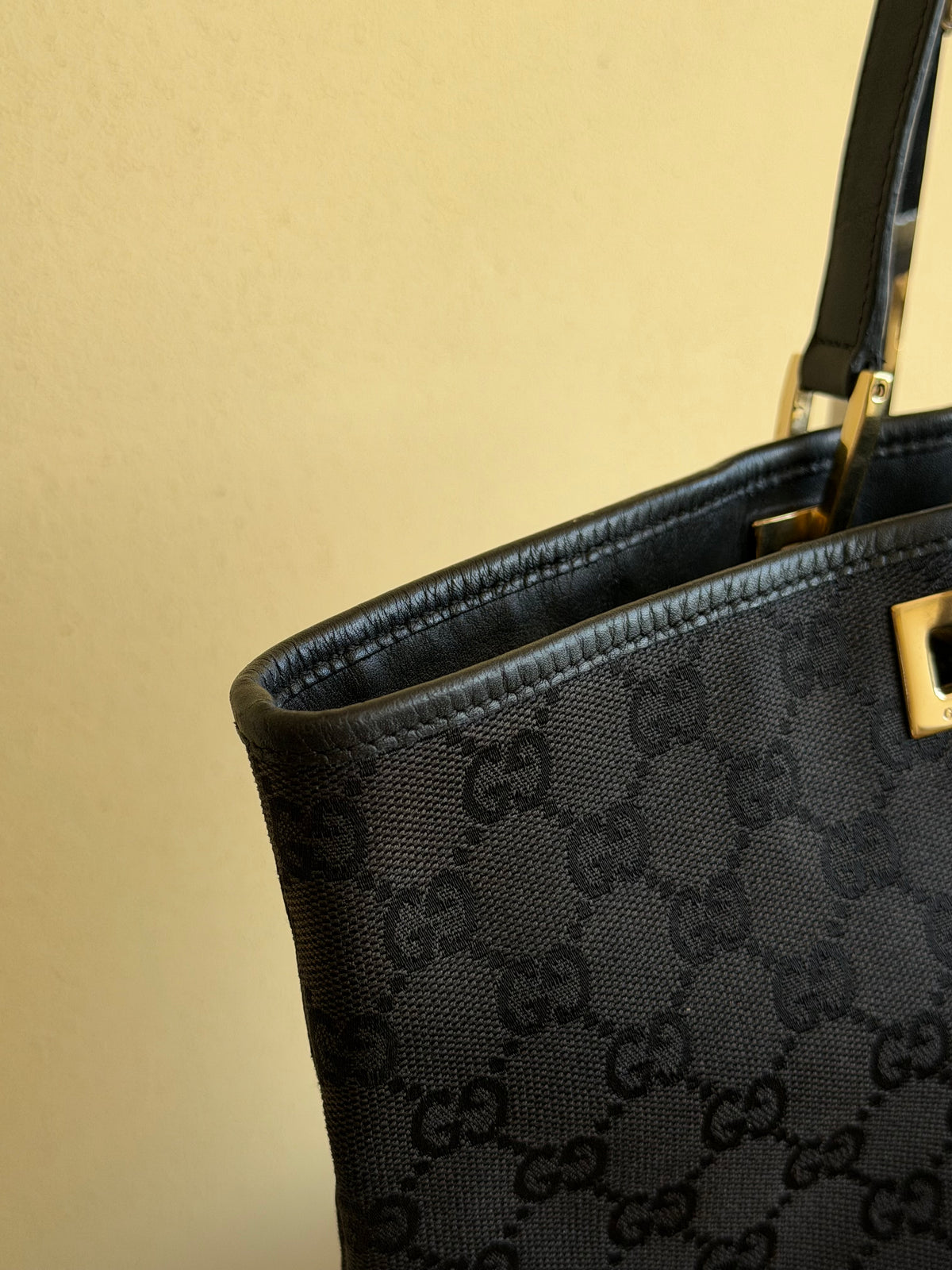 Gucci mini tote