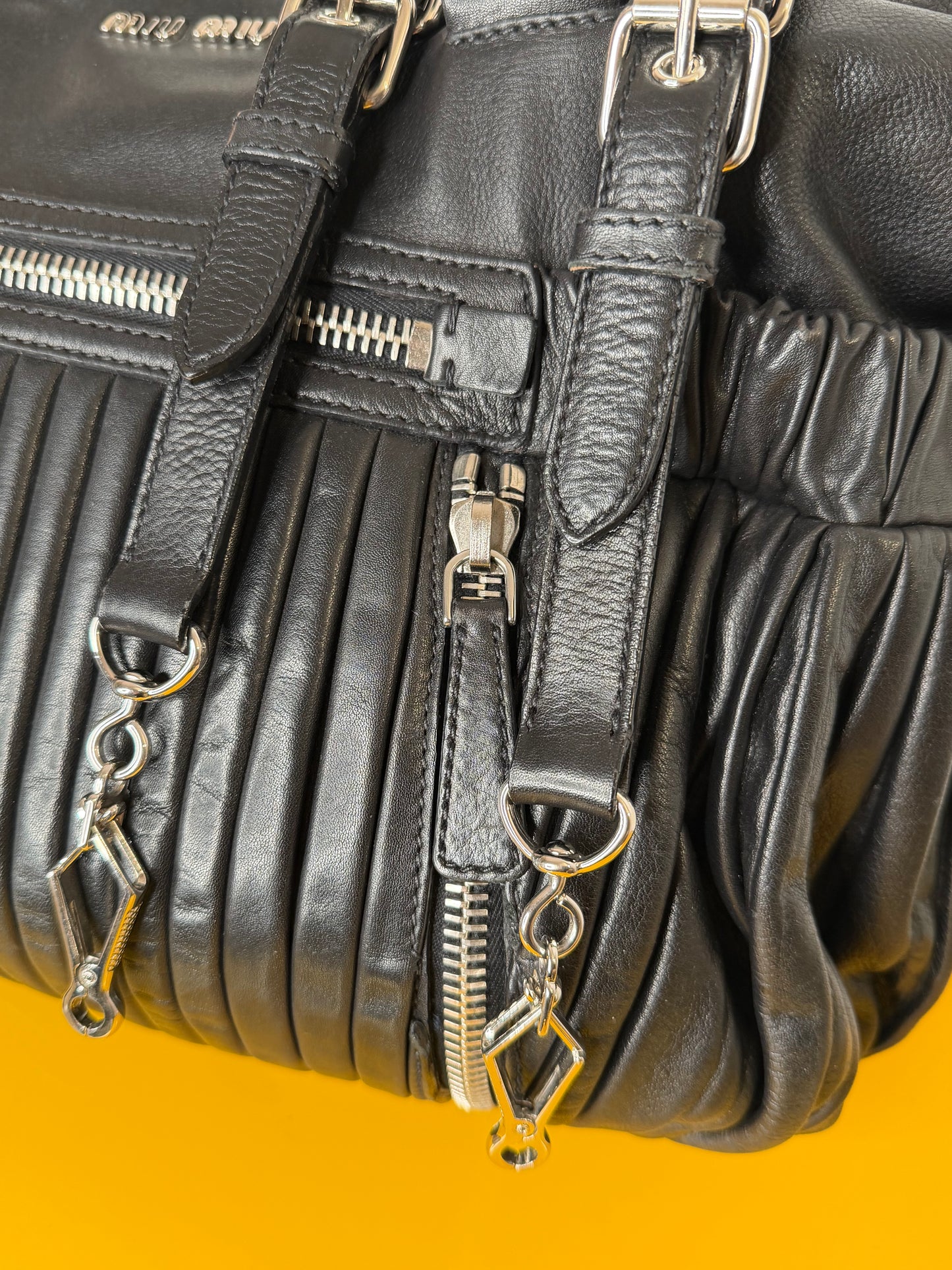 Miu Miu tote nera