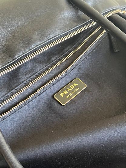 Prada Borsa a spalla in pelle