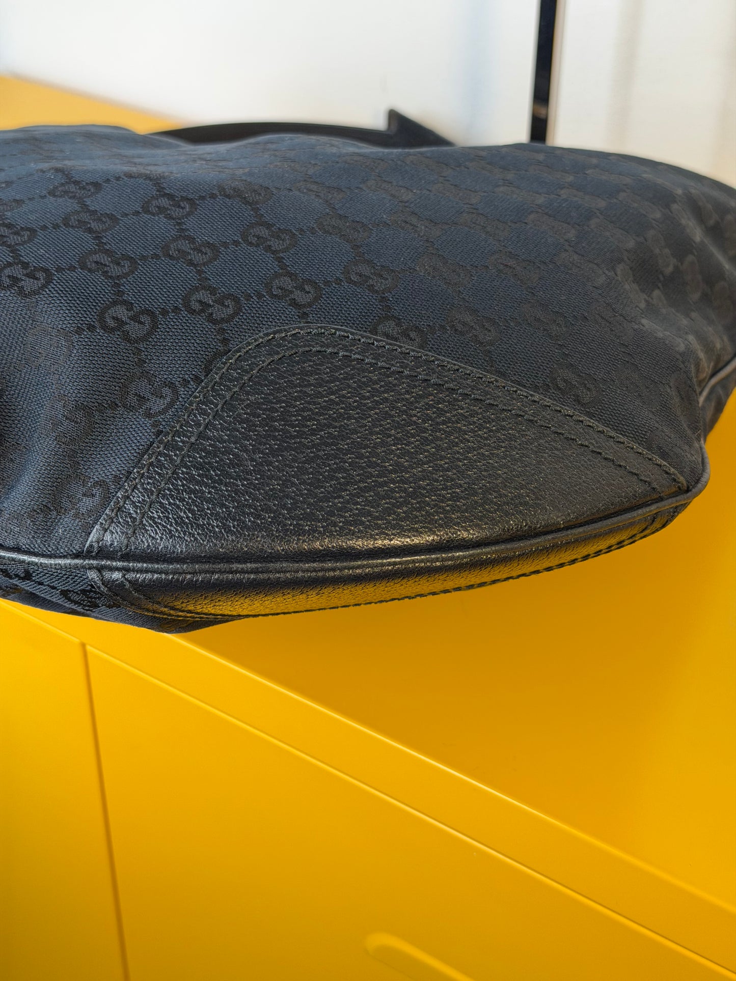 Gucci Hobo Sherry line