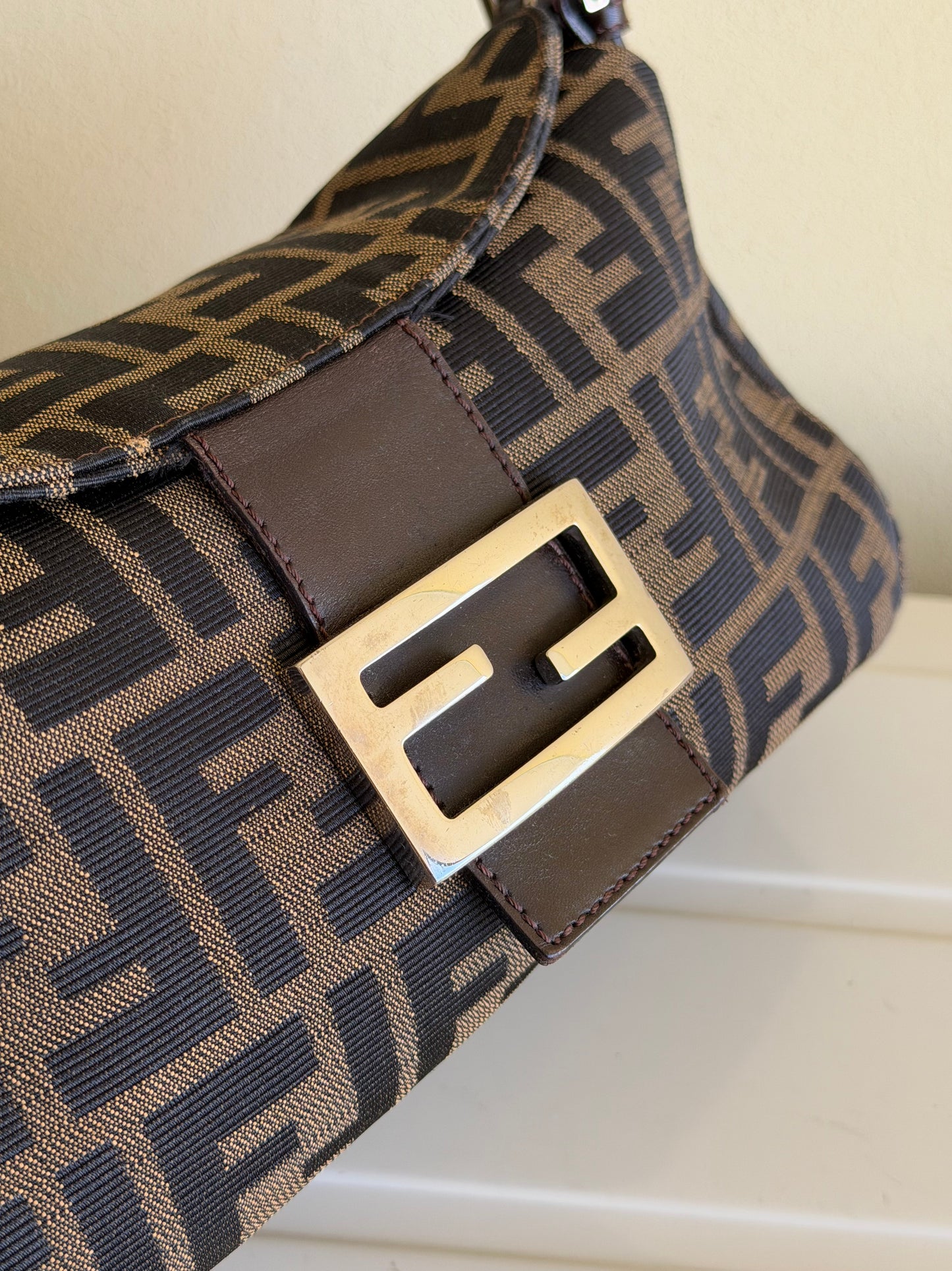 Fendi baguette double flap zucca