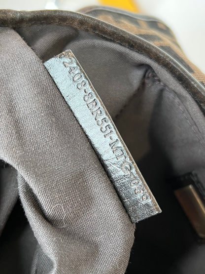 Fendi B buckle