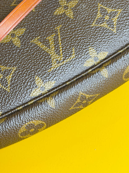 Louis vuitton pochette accessoire