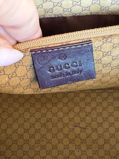 Gucci Bardot vinaccia