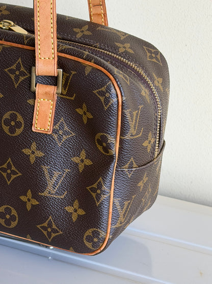 Louis Vuitton Citè MM