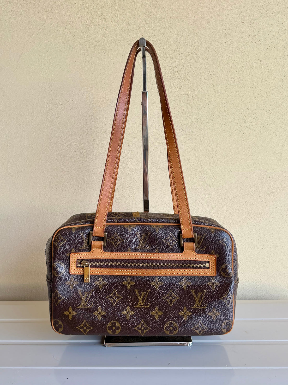 Louis Vuitton Cité MM