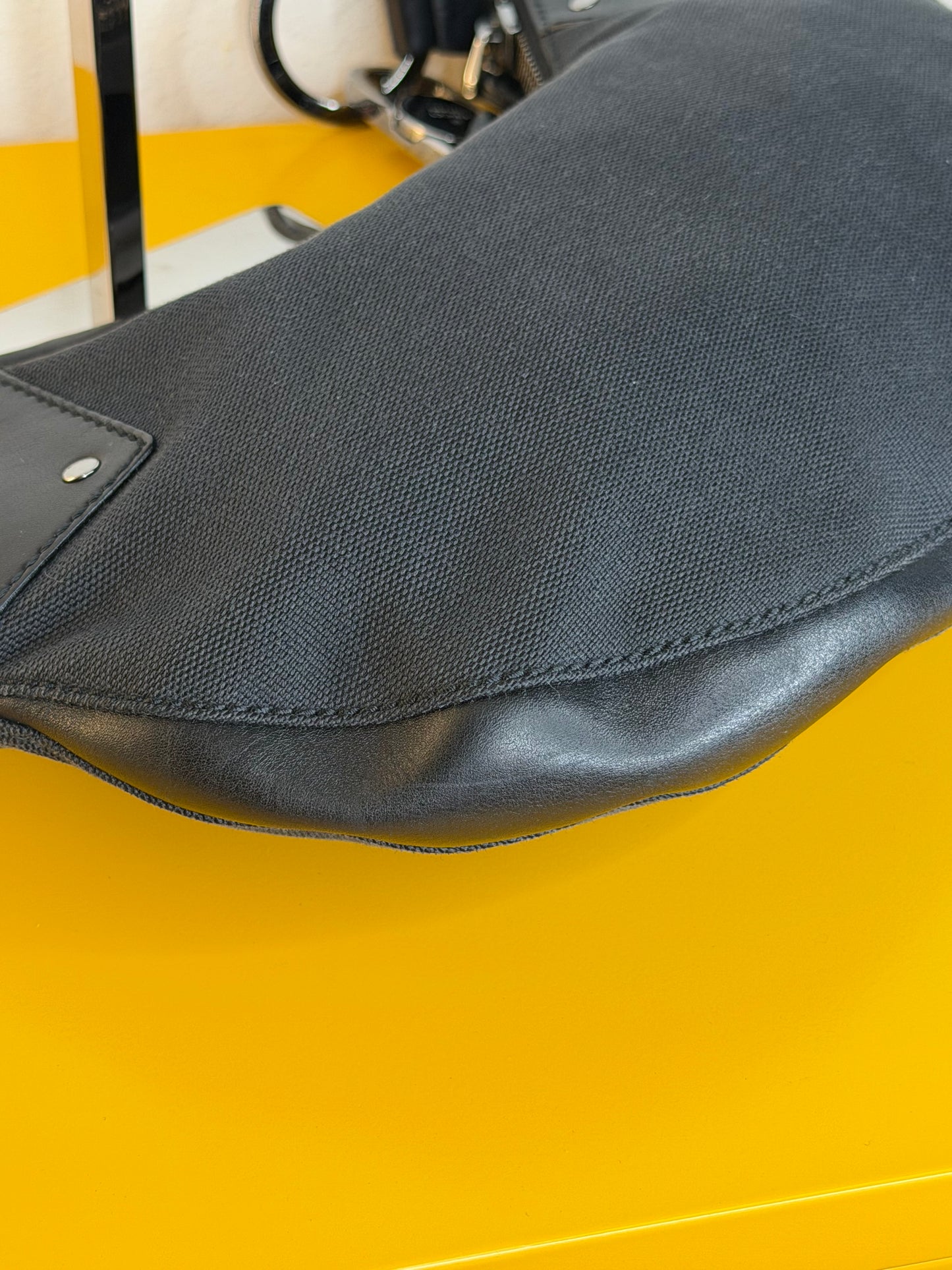 Gucci Hobo half moon