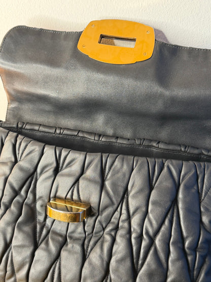 Miu Miu Pattina nera