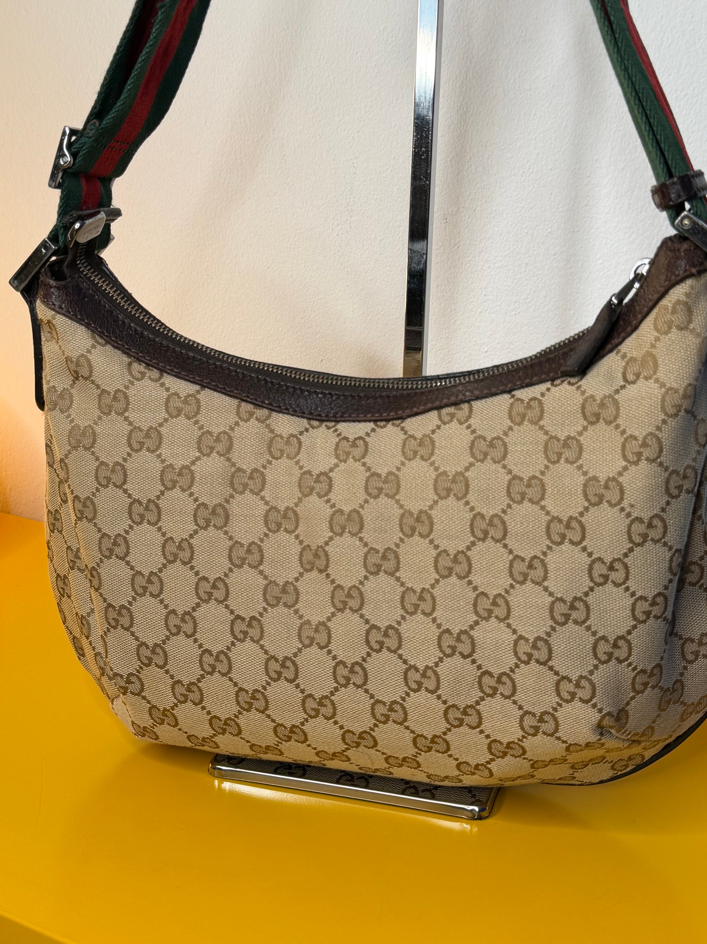 Gucci half moon web