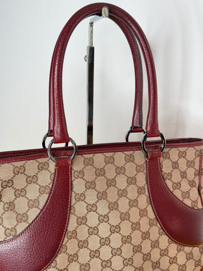 Gucci Shoulder Bag