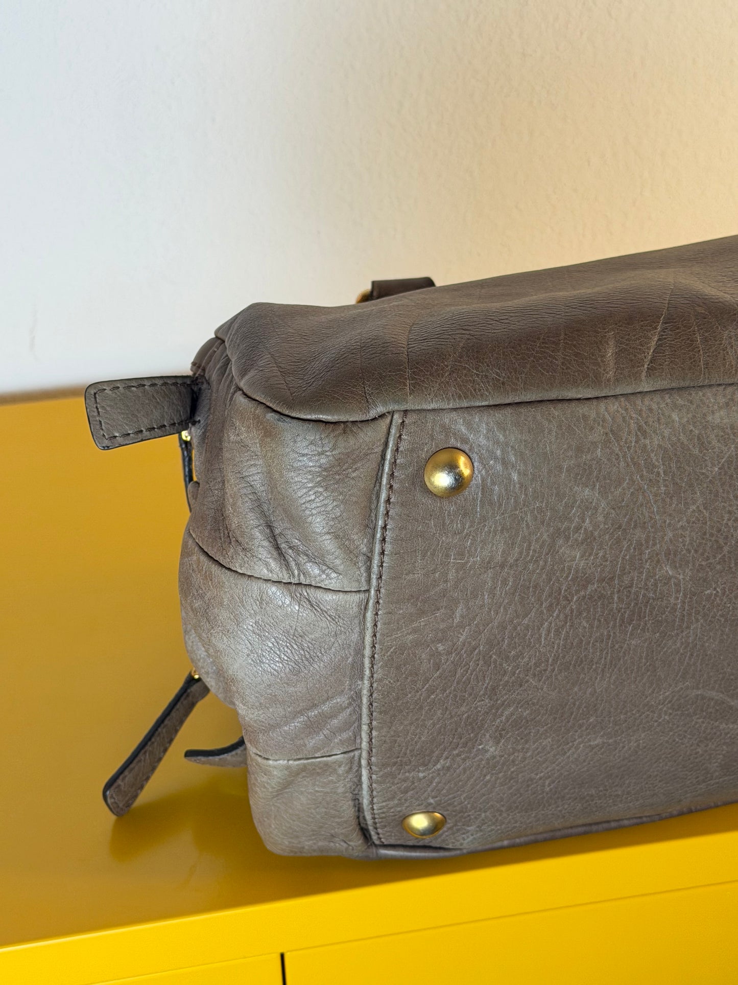 Miu Miu pelle distressed