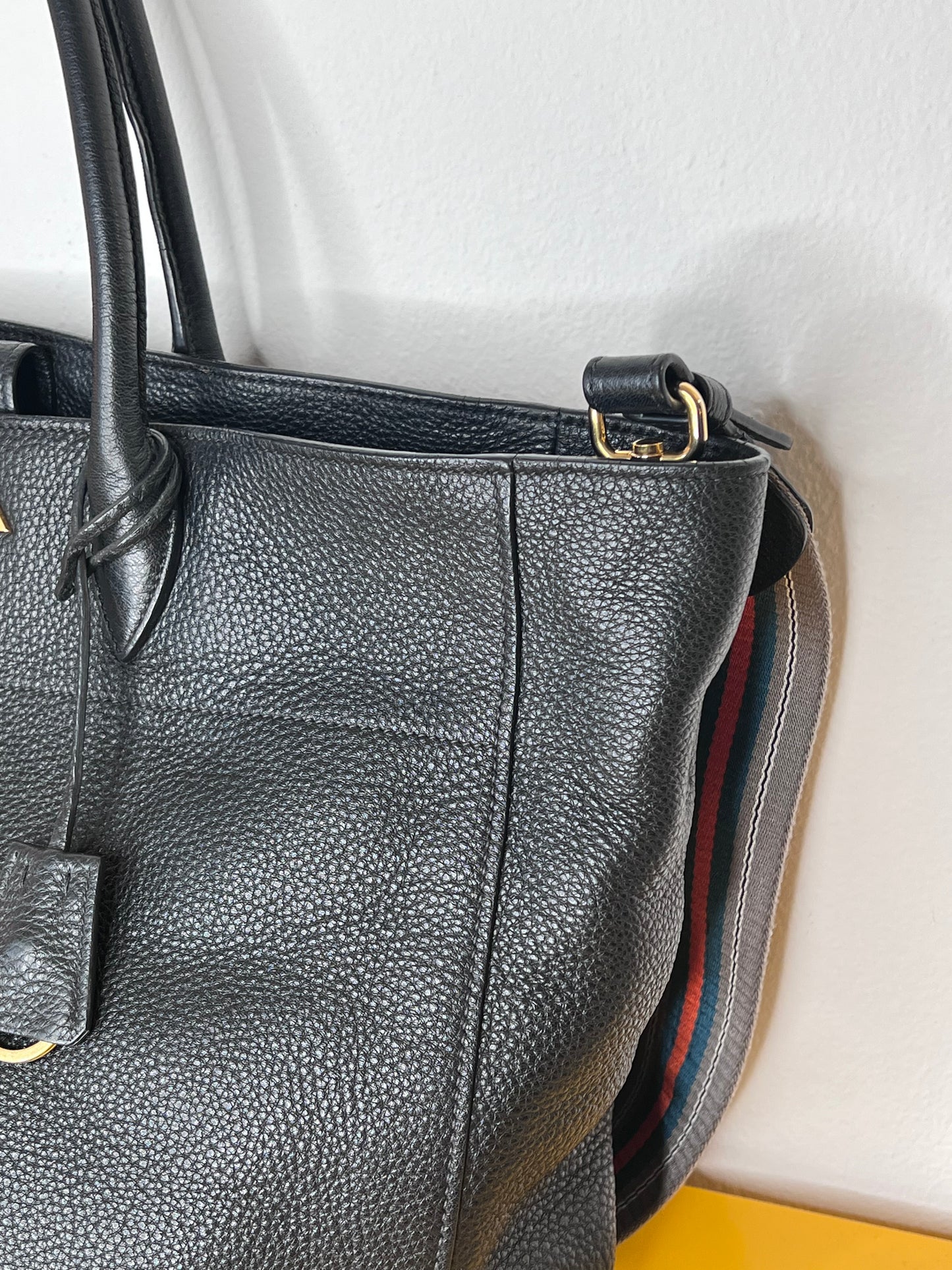 Prada tote nera