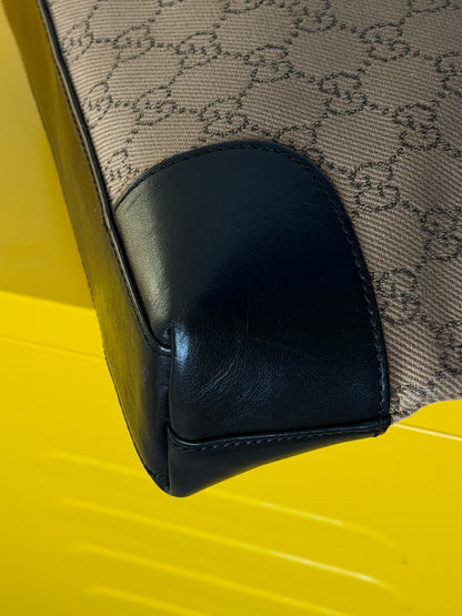 Gucci Hobo Tom Ford beige