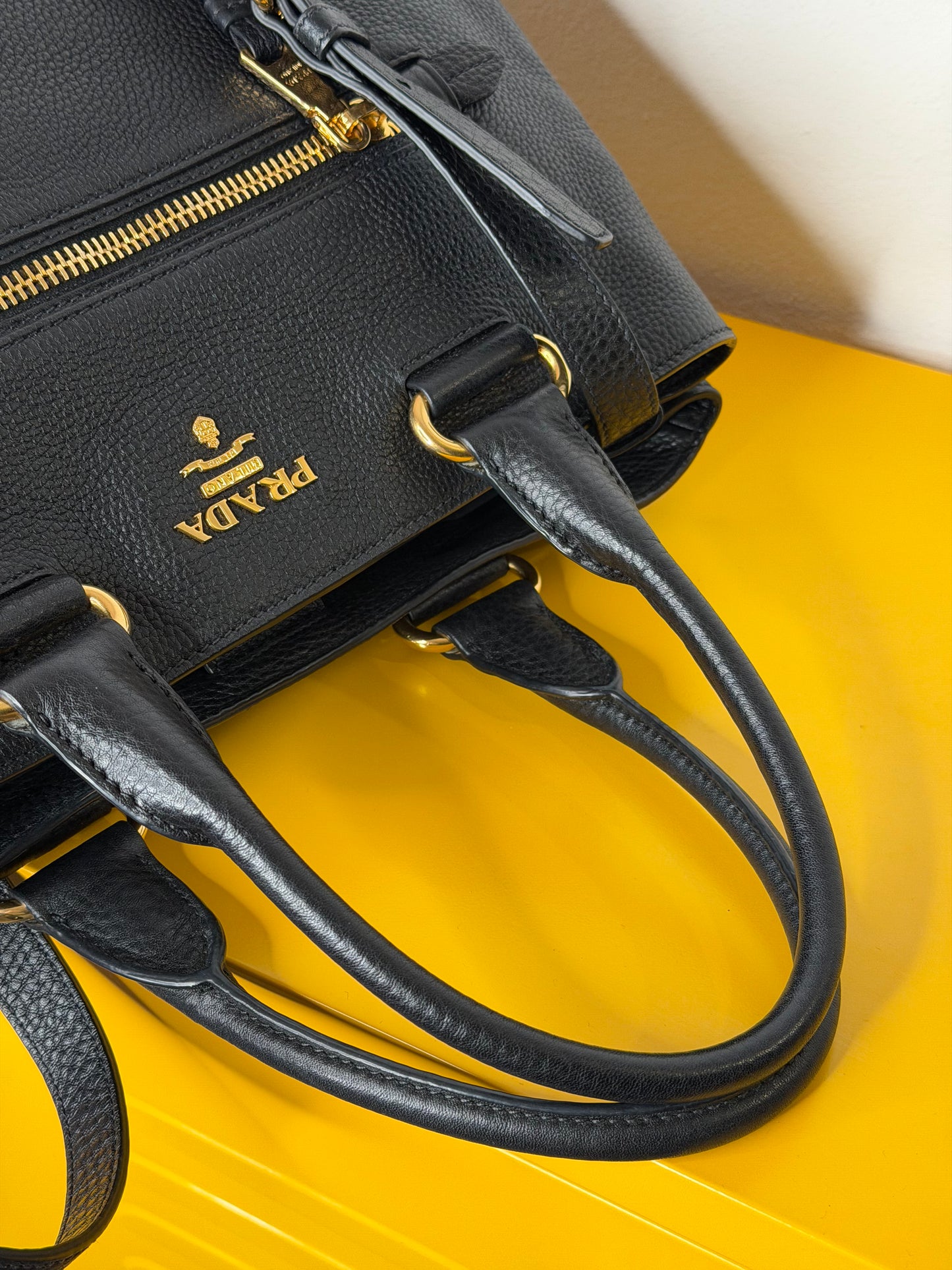 Prada tote nera