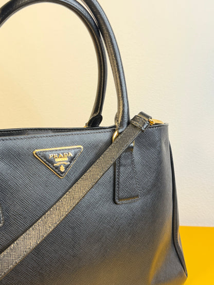 Prada Galleria in pelle Saffiano