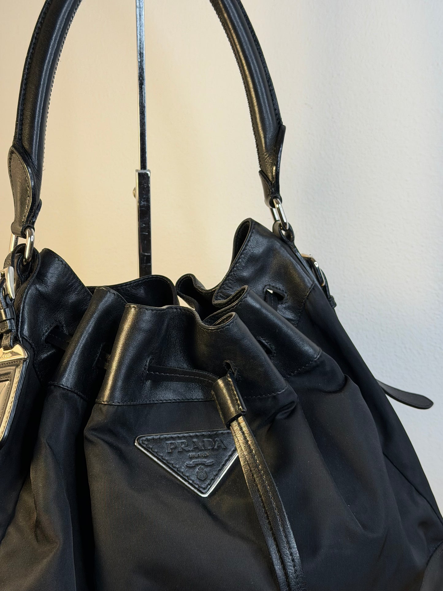 Prada secchiello