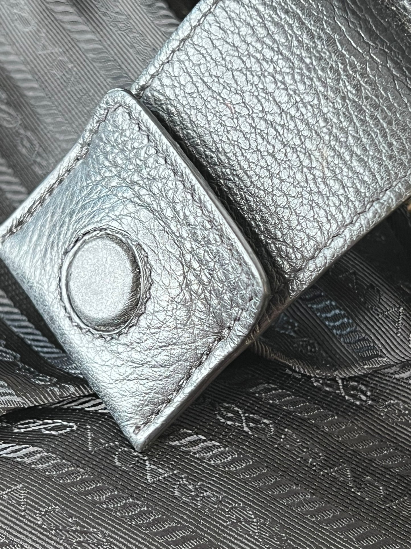 Prada tote nera