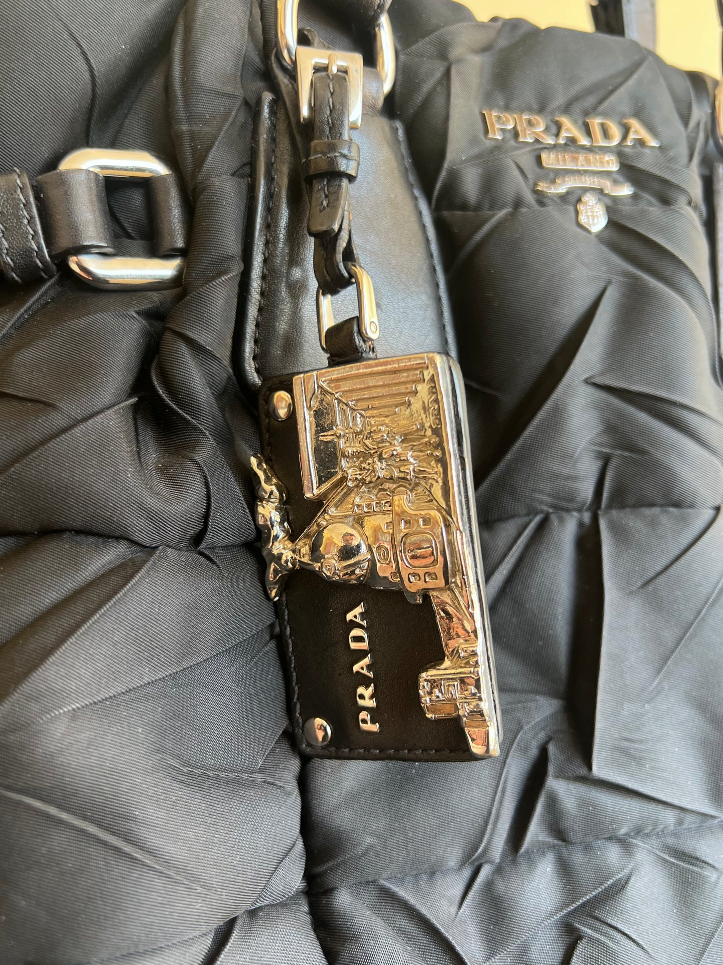 Prada Tessuto Crispy Satchel in Nylon trapuntato