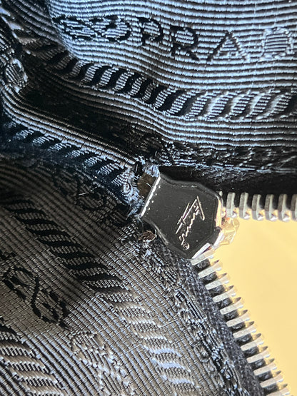 Prada Bauletto nero