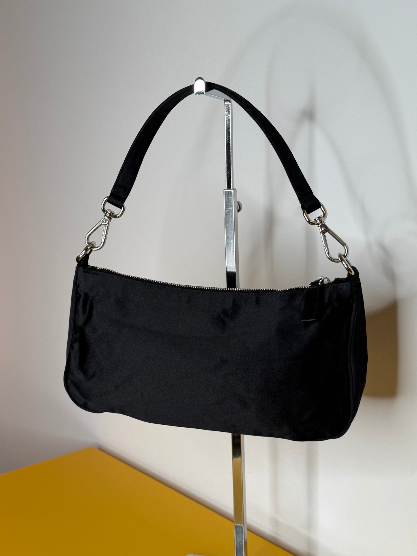 Prada Pochette raso