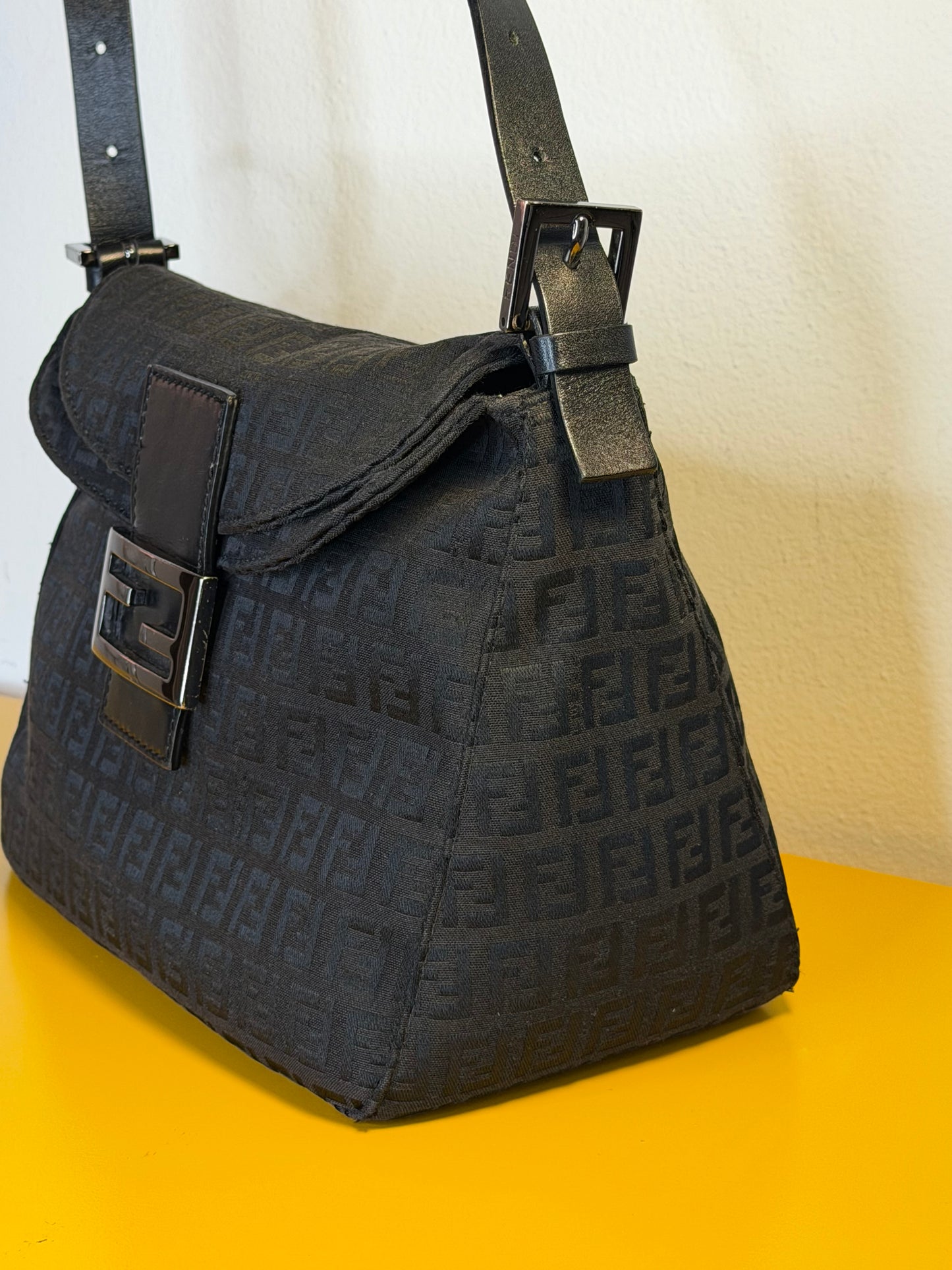 Fendi Mamma Nera Double Flap