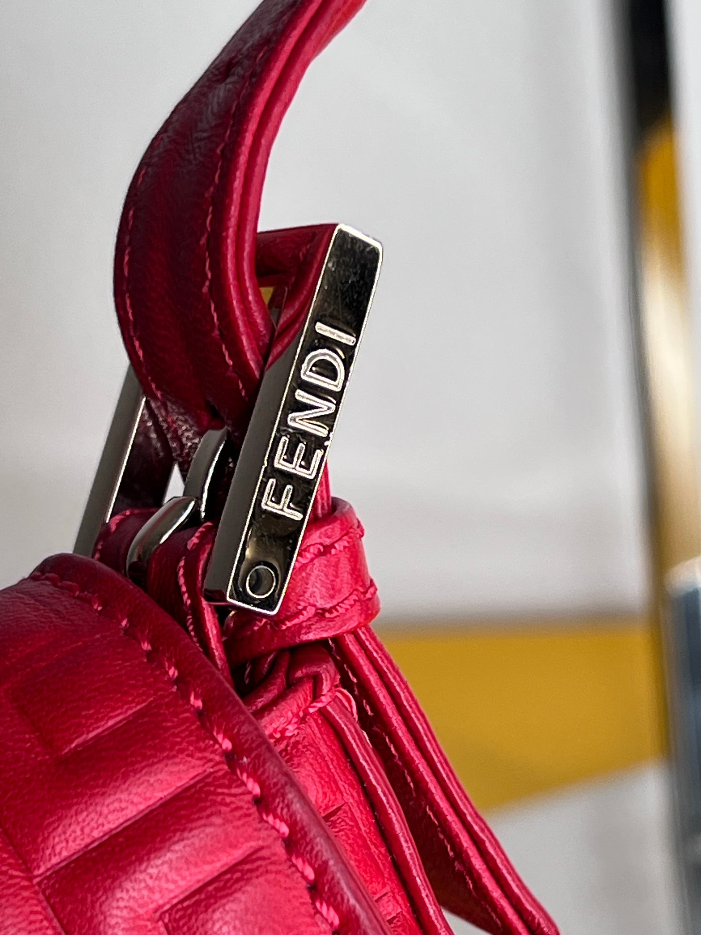 Fendi Baguette rossa